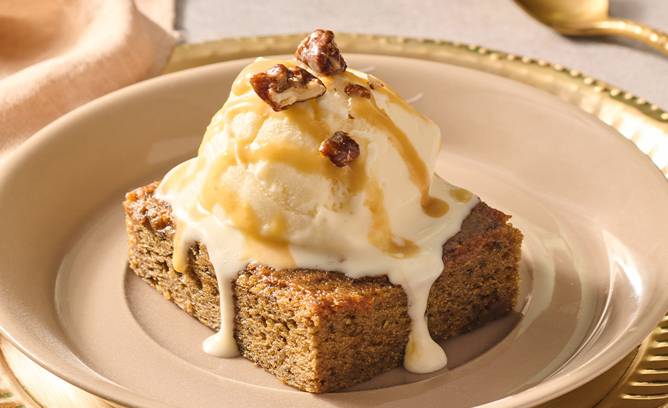 Ajwa Cake with Ice Cream